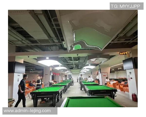 桌球式足球新玩法揭秘体验不一样的运动乐趣与团队协作